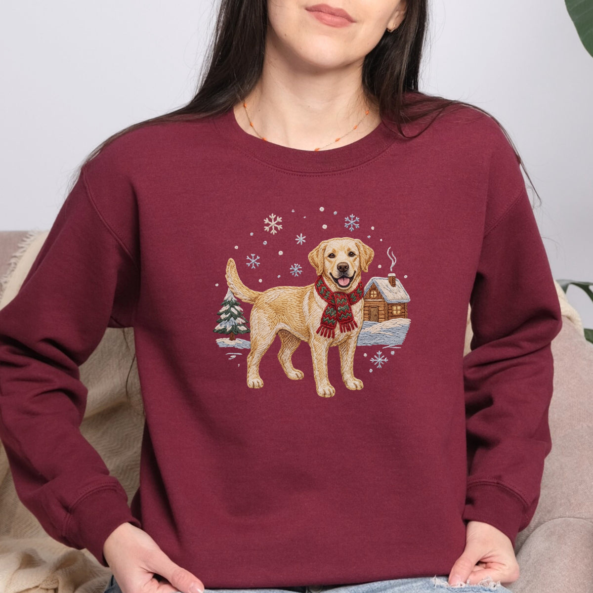 GOLDEN RETRIEVER WINTER SCENE SWEATSHIRT
