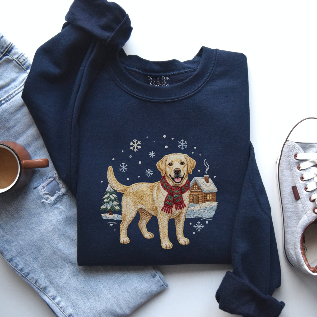 GOLDEN RETRIEVER WINTER SCENE SWEATSHIRT